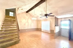 49 Villafranca Rd, Victoria, TX 77904 - Photo 10