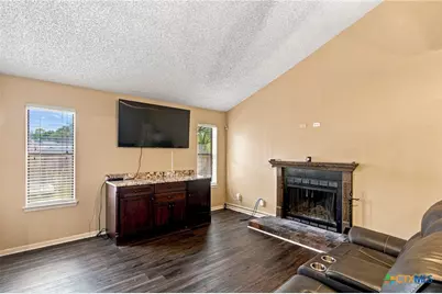 217 Kirkwall Street, Victoria, TX 77904 - Photo 6