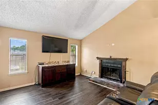 217 Kirkwall St, Victoria, TX 77904 - Photo 6