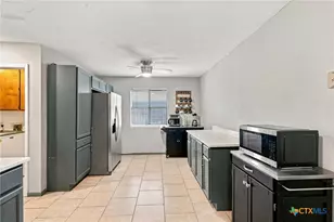 217 Kirkwall St, Victoria, TX 77904 - Photo 10