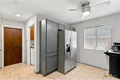 217 Kirkwall Street, Victoria, TX 77904 - Photo 14