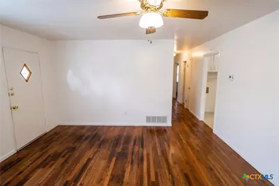 304 Ridge Street, Copperas Cove, TX 76522 - Photo 2