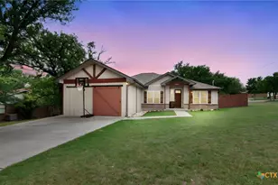 1202 S Willis St, Lampasas, TX 76550 - Photo 2