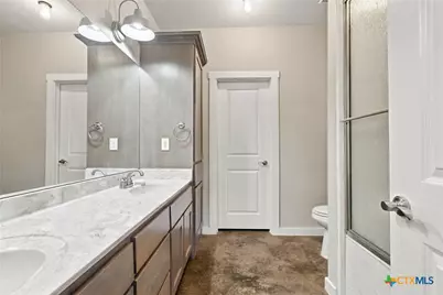 1202 S Willis Street, Lampasas, TX 76550 - Photo 28