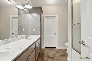 1202 S Willis St, Lampasas, TX 76550 - Photo 28