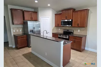 5202 Dauphin Drive, Belton, TX 76513 - Photo 4
