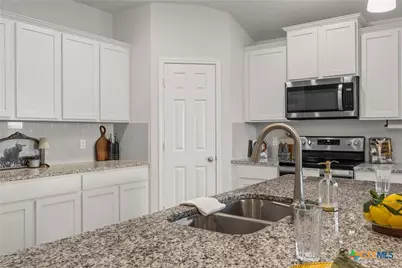 1940 Rosson Street, Nolanville, TX 76559 - Photo 14
