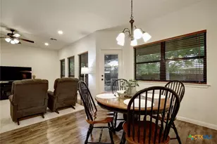 2251 Hazelwood, New Braunfels, TX 78130 - Photo 10