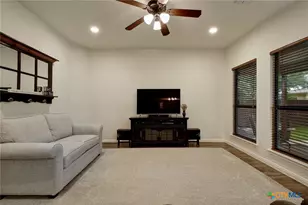 2251 Hazelwood, New Braunfels, TX 78130 - Photo 4
