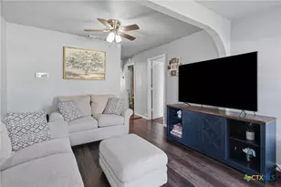 915 S 2nd St, Temple, TX 76504 - Photo 6
