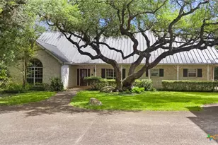 1731 Riada Dr, New Braunfels, TX 78132 - Photo 2