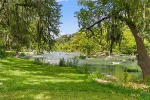 1731 Riada Dr, New Braunfels, TX 78132 - Photo 2