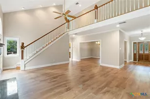 1731 Riada Dr, New Braunfels, TX 78132 - Photo 10