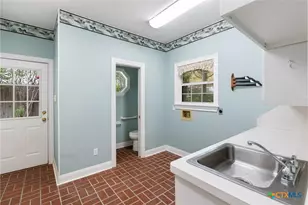 1731 Riada Dr, New Braunfels, TX 78132 - Photo 18