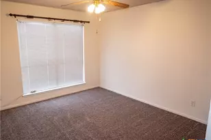 201 Heather St, Victoria, TX 77904 - Photo 28