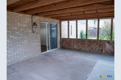 201 Heather Street, Victoria, TX 77904 - Photo 12