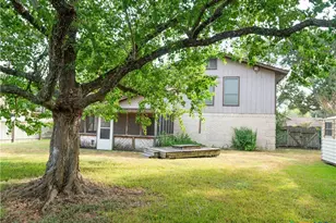 201 Heather St, Victoria, TX 77904 - Photo 16
