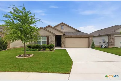 2905 Greenbriar, Seguin, TX 78155 - Photo 2