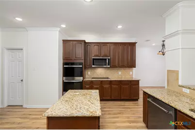 2018 Blue Heron Lane, Harker Heights, TX 76548 - Photo 10