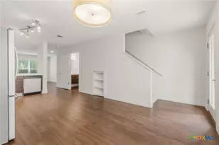 1101 Grove Blvd, Austin, TX 78741 - Photo 10