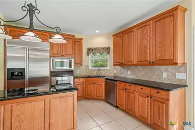 112 Hidden Pointe, New Braunfels, TX 78132 - Photo 18