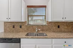 5805 Fenton Ln, Belton, TX 76513 - Photo 18