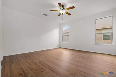 1464 Jordan Crossing, New Braunfels, TX 78130 - Photo 10