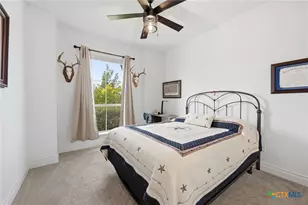 1916 Highland, Seguin, TX 78155 - Photo 18