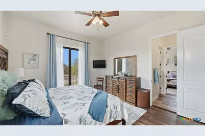 628 Country Lane, Canyon Lake, TX 78133 - Photo 18