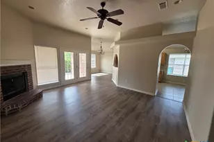 322 Cedar Ridge Dr, Nolanville, TX 76559 - Photo 2