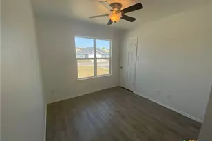 240 N Mary Jo Dr, Harker Heights, TX 76548 - Photo 6