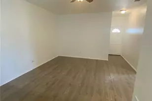 240 N Mary Jo Dr, Harker Heights, TX 76548 - Photo 2