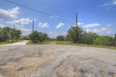 338 Sheridan Drive, Canyon Lake, TX 78133 - Photo 2
