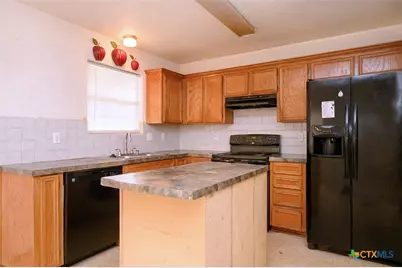 2105 Diana Loop, Harker Heights, TX 76548 - Photo 2