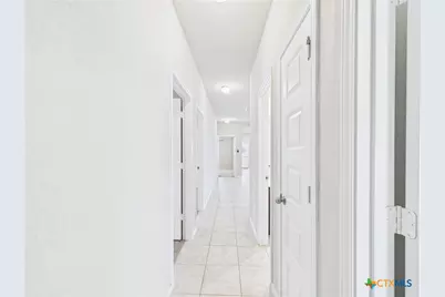 2405 Marty Way, Seguin, TX 78155 - Photo 26