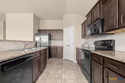 8016 Honeysuckle, Temple, TX 76502 - Photo 8