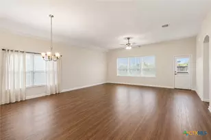 750 Cornflower Ct, New Braunfels, TX 78130 - Photo 6