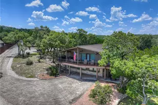 435 Nancy Dr, Canyon Lake, TX 78133 - Photo 2