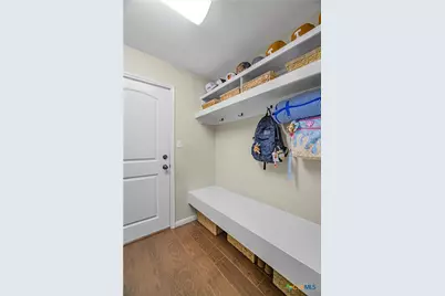111 Gabbiano Court, Victoria, TX 77904 - Photo 16
