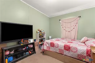 159 High Sierra Dr, Seguin, TX 78155 - Photo 18
