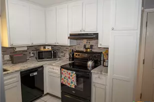 110 Idylwood Pl, Victoria, TX 77901 - Photo 10