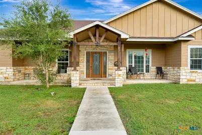 1207 Friar Rd, Cuero, TX 77954 - Photo 2