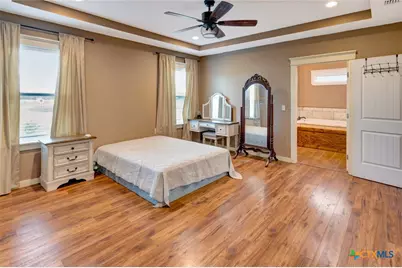 1207 Friar Rd, Cuero, TX 77954 - Photo 10