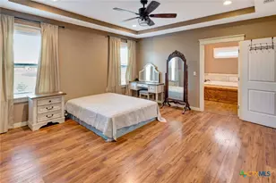 1207 Friar Rd, Cuero, TX 77954 - Photo 10