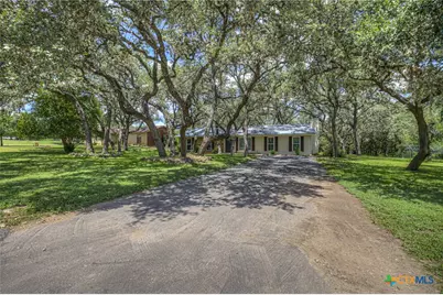 208 Reimer Avenue, San Marcos, TX 78666 - Photo 6