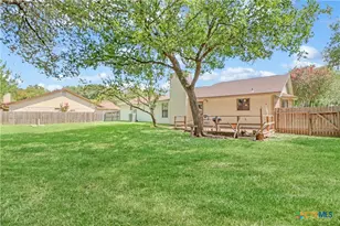146 Twin Oak Rd, Seguin, TX 78155 - Photo 32