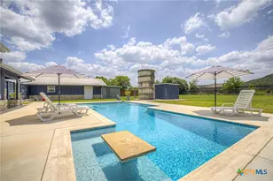 635 Riverside Path, Canyon Lake, TX 78133 - Photo 6