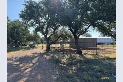 223 County Road 303, Bertram, TX 78605 - Photo 4