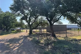 223 Co Rd 303, Bertram, TX 78605 - Photo 4