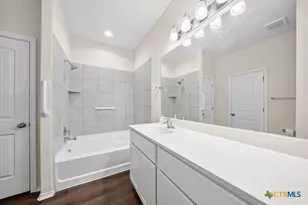 115 Laurel Grace Ln, New Braunfels, TX 78130 - Photo 14